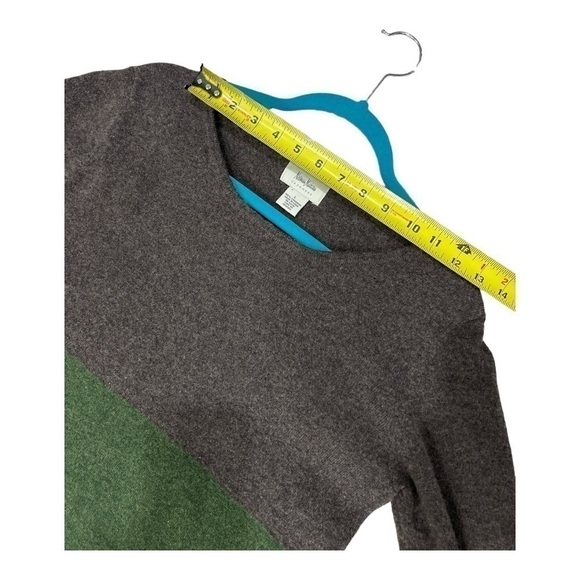 NEIMAN MARCUS
Cashmere Colorblock Pattern Sweater size L - Picture 11 of 11